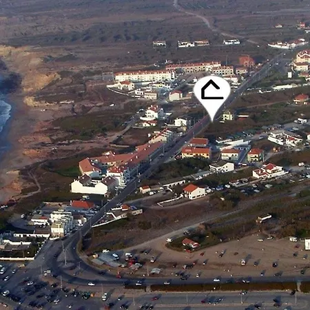 Casa Margarida Ferrel (Leiria)